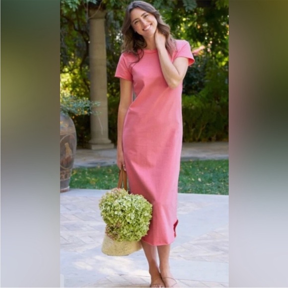 Frank & Eileen Dresses & Skirts - Classic Short-Sleeve Pink Maxi Dress